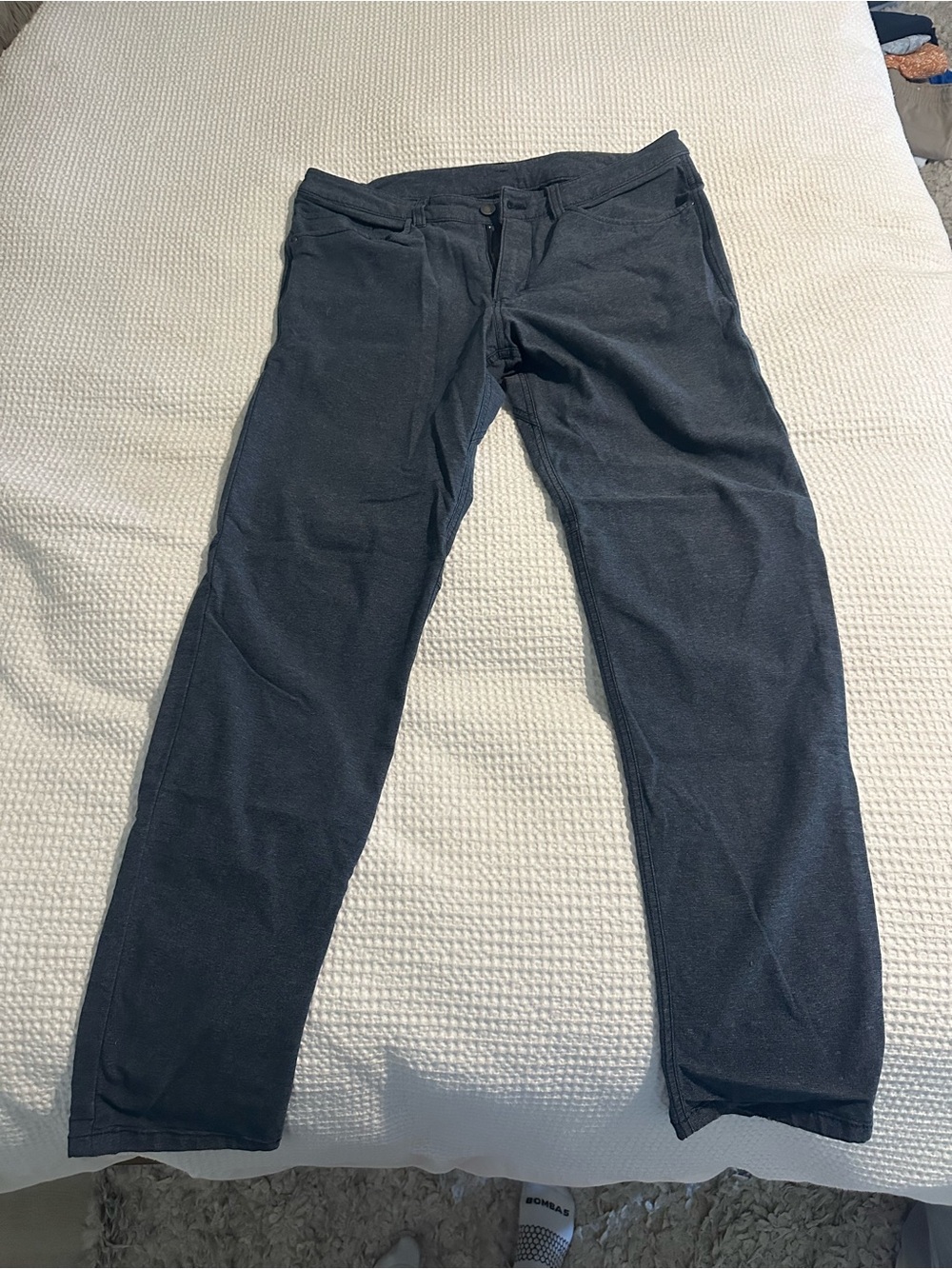 lululemon athletica Men's Slim ABC pants in denim look blue